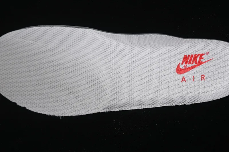 All categories Nk Air Force 1 Air Force series Nk Air Force 1 Low Air Force low top Nike Air Force 1'07 Low North Face co-branded beige gray red label Air Force 1 low top casual sneakers MM3399-802